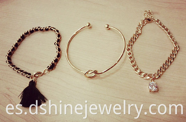 Personalized Gold Bangle